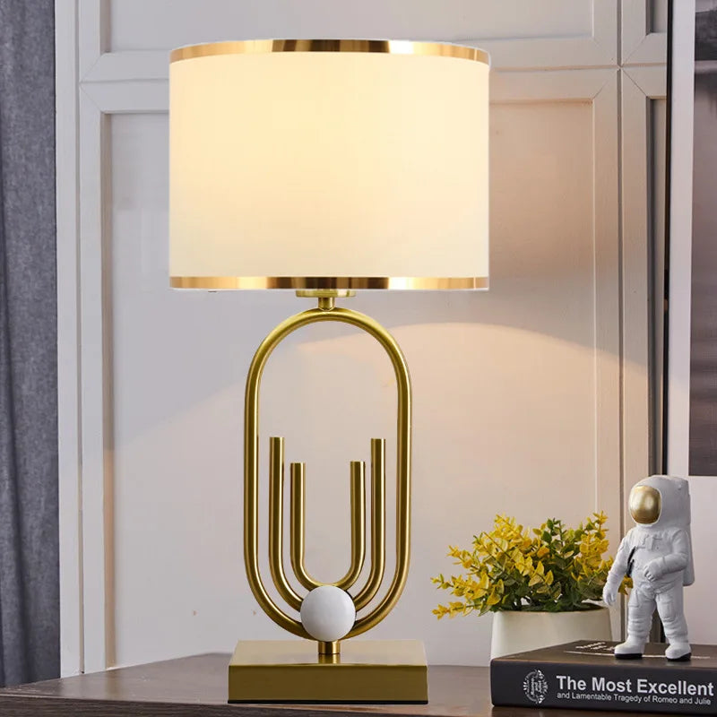 Luxurious & Romantic Nordic Desk Lamp