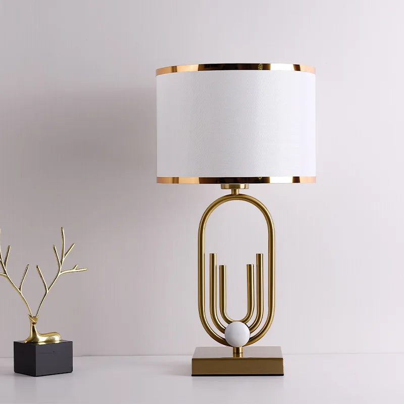 Luxurious & Romantic Nordic Desk Lamp