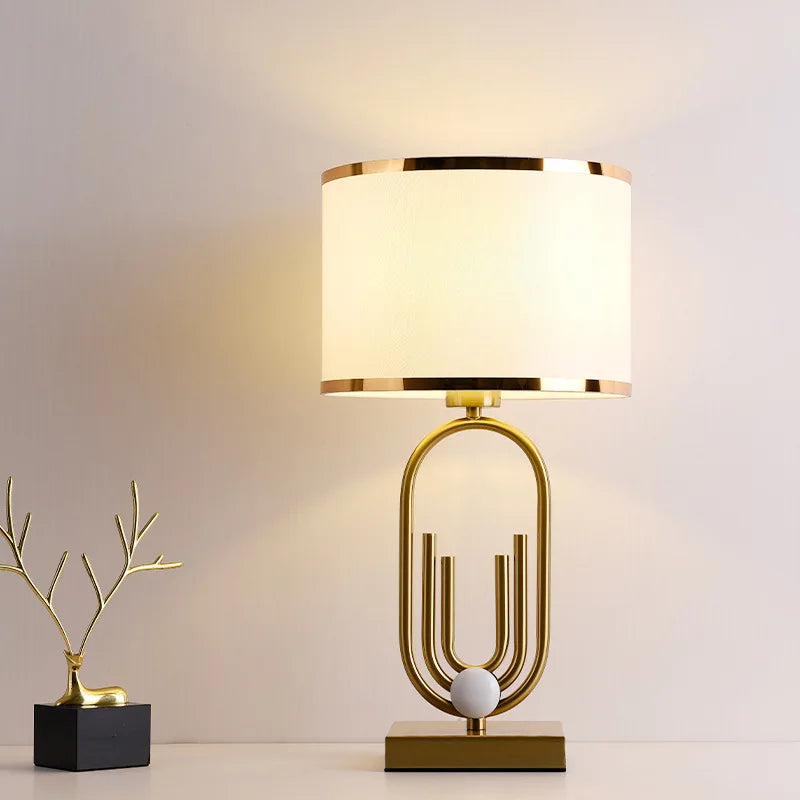 Luxurious & Romantic Nordic Desk Lamp